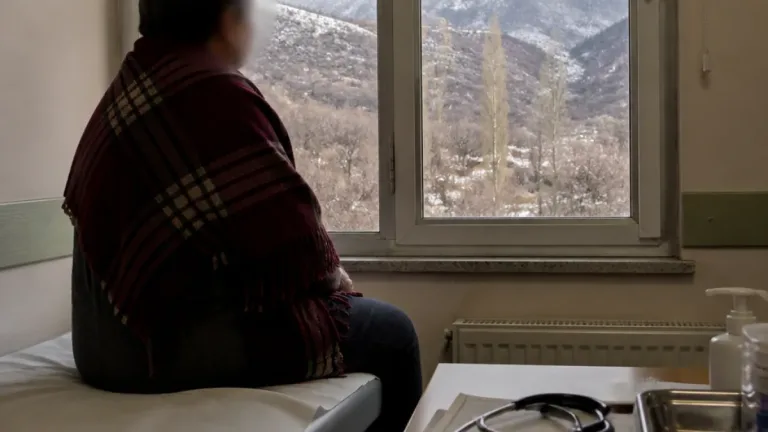 Uzman uyardı: Havalar soğudu, grip şikayetleri bir haftayı geçiyorsa hekime başvurun