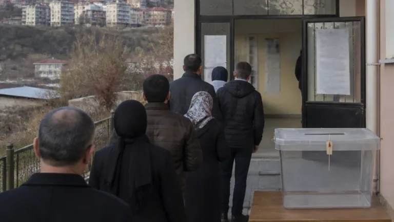 Bingöl anketinde AK Parti ilk sırada, YENİ Parti üçüncü oldu