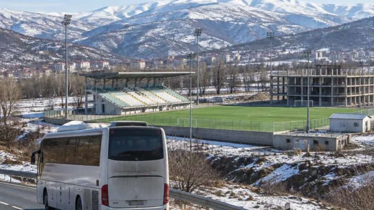 12 Bingölspor stat ve tesis eksikliği nedeniyle deplasman yükü taşıyor